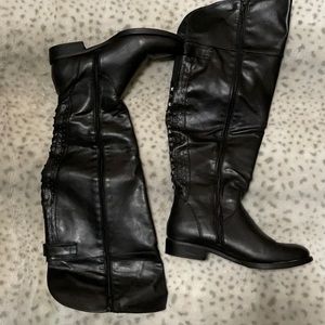 Ladies knee boots